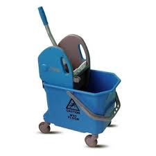 [400004] Seau de lavage 18 litres avec presse et roulettes