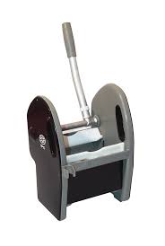 Presse recyclée pour chariot de nettoyage